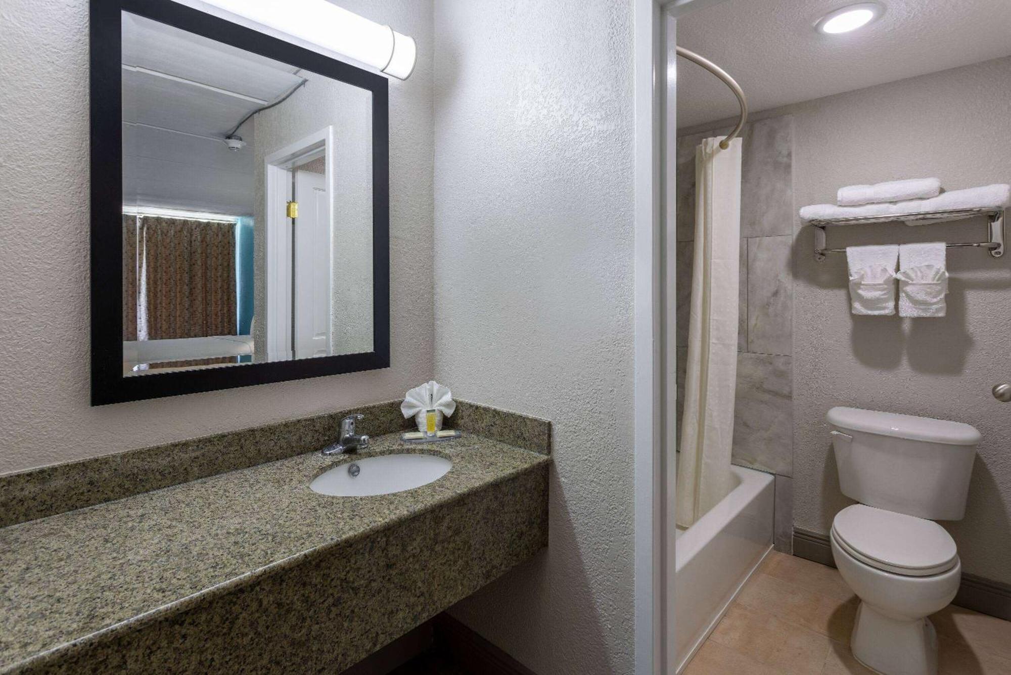 Travelodge By Wyndham Kingsland Ga Zewnętrze zdjęcie